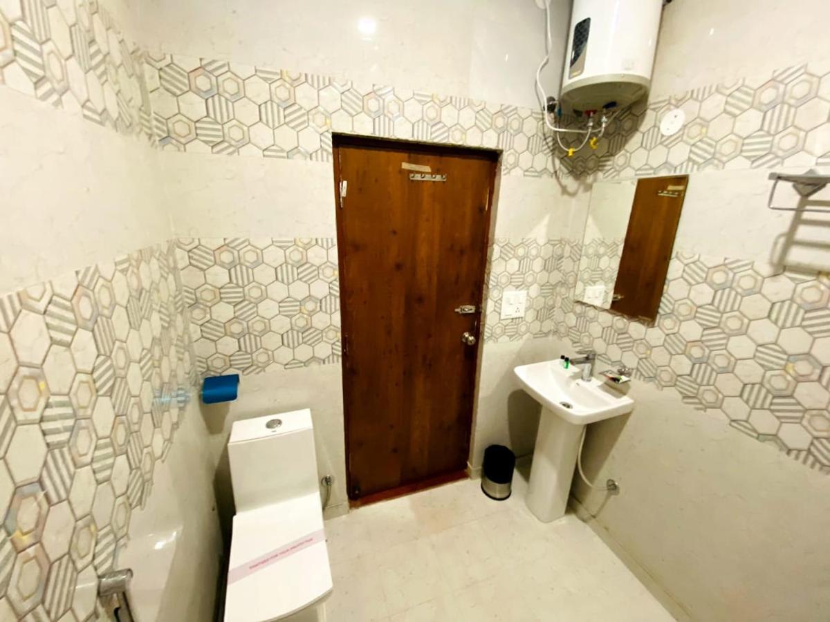 Hotel Singla Residency Кангра Екстер'єр фото
