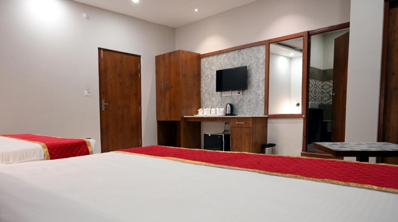 Hotel Singla Residency Кангра Екстер'єр фото