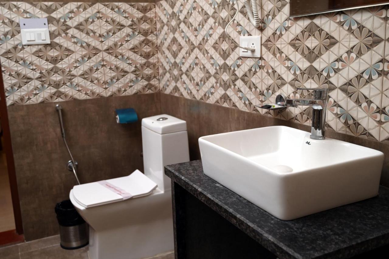Hotel Singla Residency Кангра Екстер'єр фото